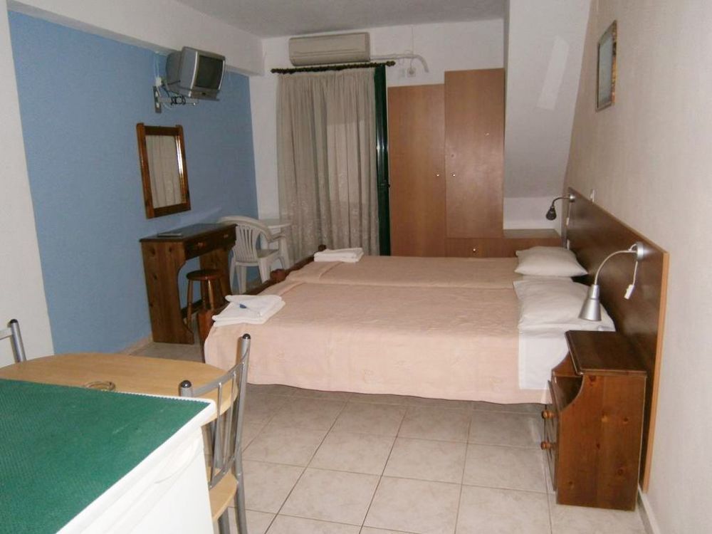 Petros Studios Порос Екстер'єр фото